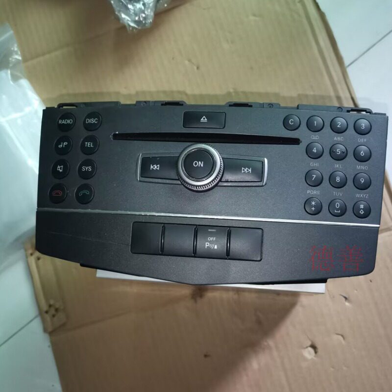 适用奔驰GLK200GLK260GLK300GLK350功放CD机车门喇叭拆车件
