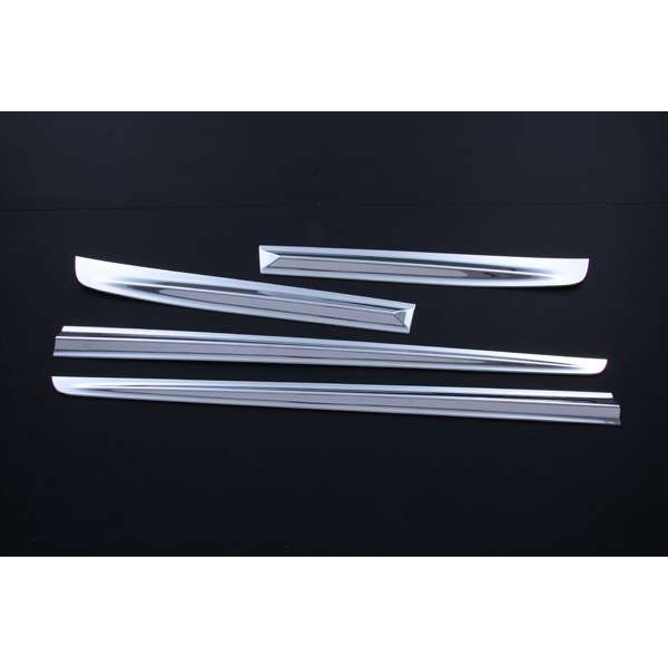 专用12/2013款CROWN GRS214 车身饰条门边防撞侧裙亮条装饰
