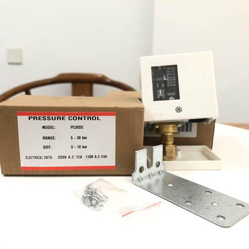 压力开关螺杆空压机锅炉水泵风机制冷压力控制器开关PC30DE