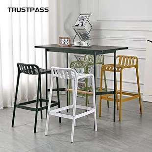 北欧简约塑料凳子花园椅等位餐椅现代露台室外户外休闲爆款