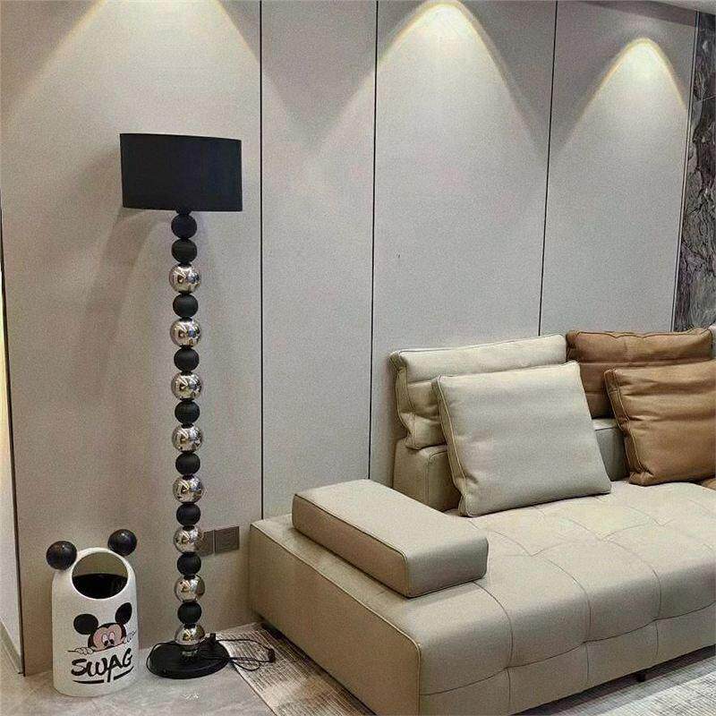 新款高颜值落地灯氛围灯客厅沙发边装饰极简高级感卧室立式台灯