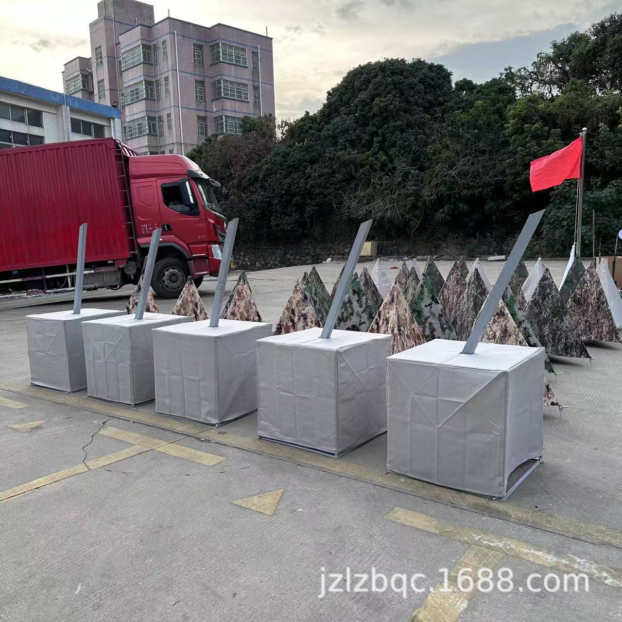 模拟轨条砦圆木桩模拟反坦克圆木桩折叠式三角锥模拟圆木桩