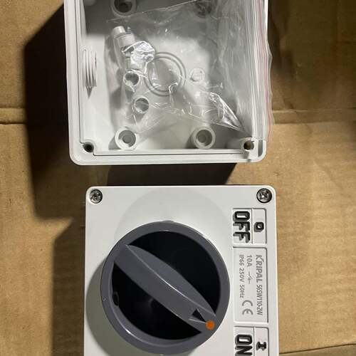 可维修56SW110-2W KRIPAL ，，，防水隔离开关新的成色