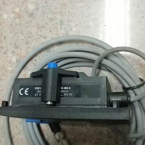 议价A032*拆机正品费斯托 FESTO SDE1-D10-G2--FQ4-C-PU-M8-G 现