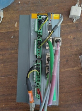 议价Compax3伺服驱动器型号C3S075V4F12 T2