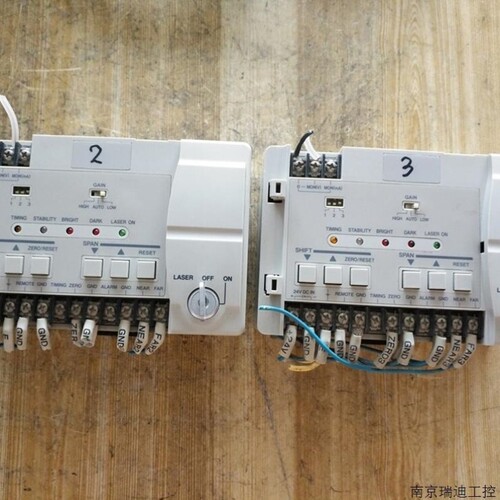 议价拆机KEYENCE激光移位传感器LK-2011 功能完好 非实价