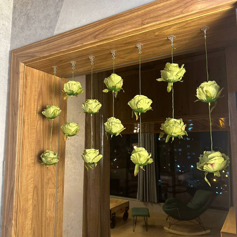 仿真玫瑰花门帘立体挂饰隔断灯饰氛围感房间背景免打孔高颜值