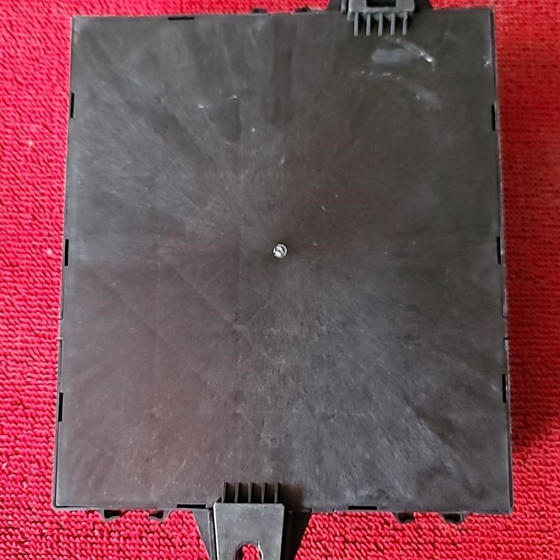 ei5车身控制器m总成车身电脑板车身控制模块ei5车身