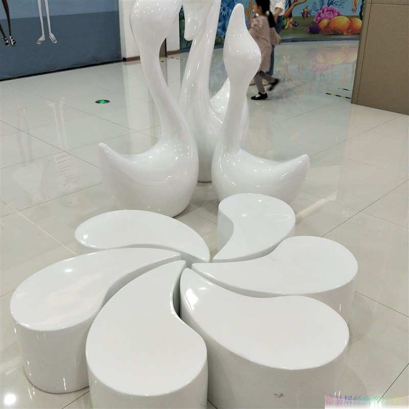 极速商场玻璃钢水滴凳休闲椅w花瓣坐凳逗号组合凳雕塑玻璃钢长凳
