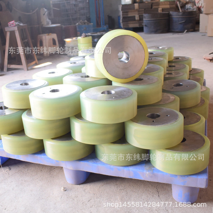 生产PCB电镀设备龙门线脚轮中新宝龙行车包胶轮竞铭佳辉荣信成功