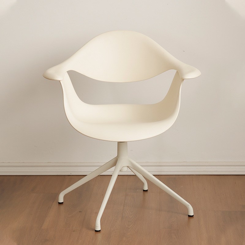 北欧设计师餐椅家用久坐s小户型可旋转办公椅现代简约人体工学椅