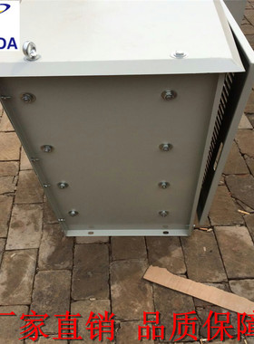 RT52-200L-6/3 电阻箱