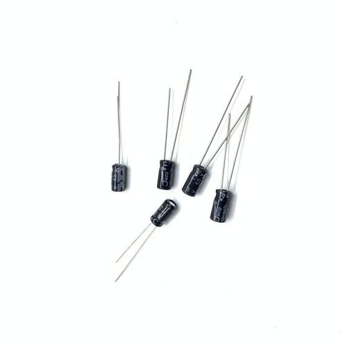 厂家直销 13*21 25v22 0uF 铝电解电容器 插件电容 电容器