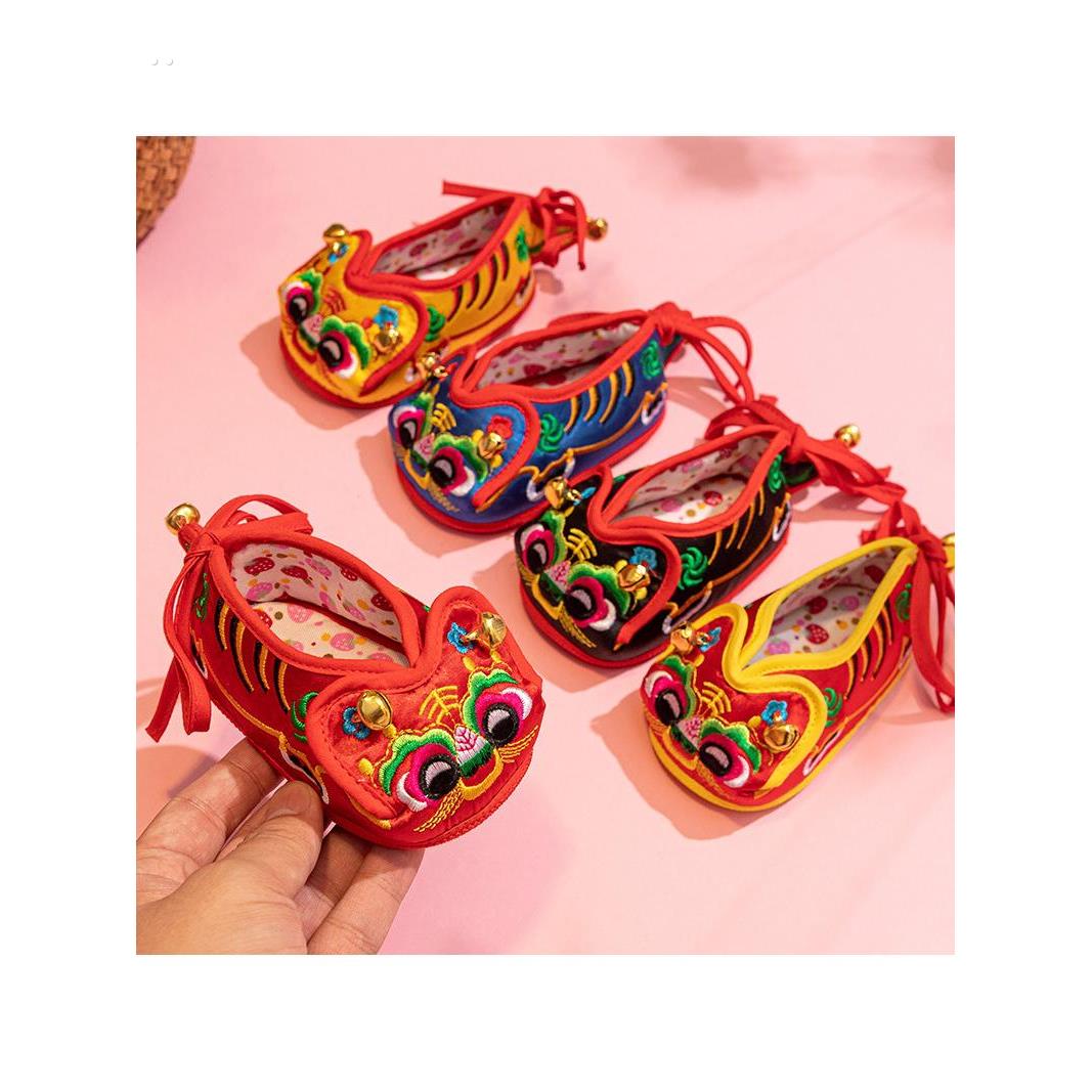 婴儿虎头鞋男宝宝女一周岁1百天手工布鞋小老虎头小童抓周鞋非遗0