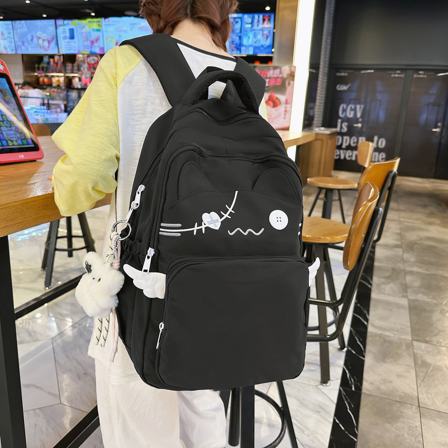 网红高中大学生初中生大容量背包简约百搭少女学院风双肩包包女