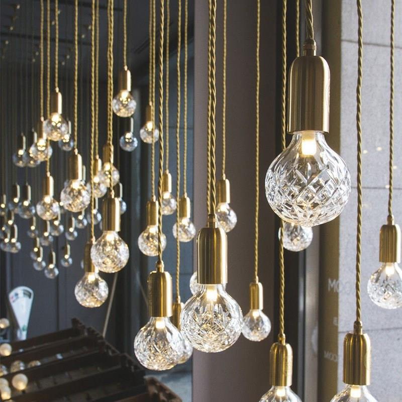 北欧餐厅吧台水晶玻璃灯个性创意橱窗简约现代单头床头LED小吊灯