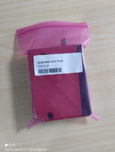 leuze传感器SLSS 96M-1210-T2-45，50031249  二手九成新就一个