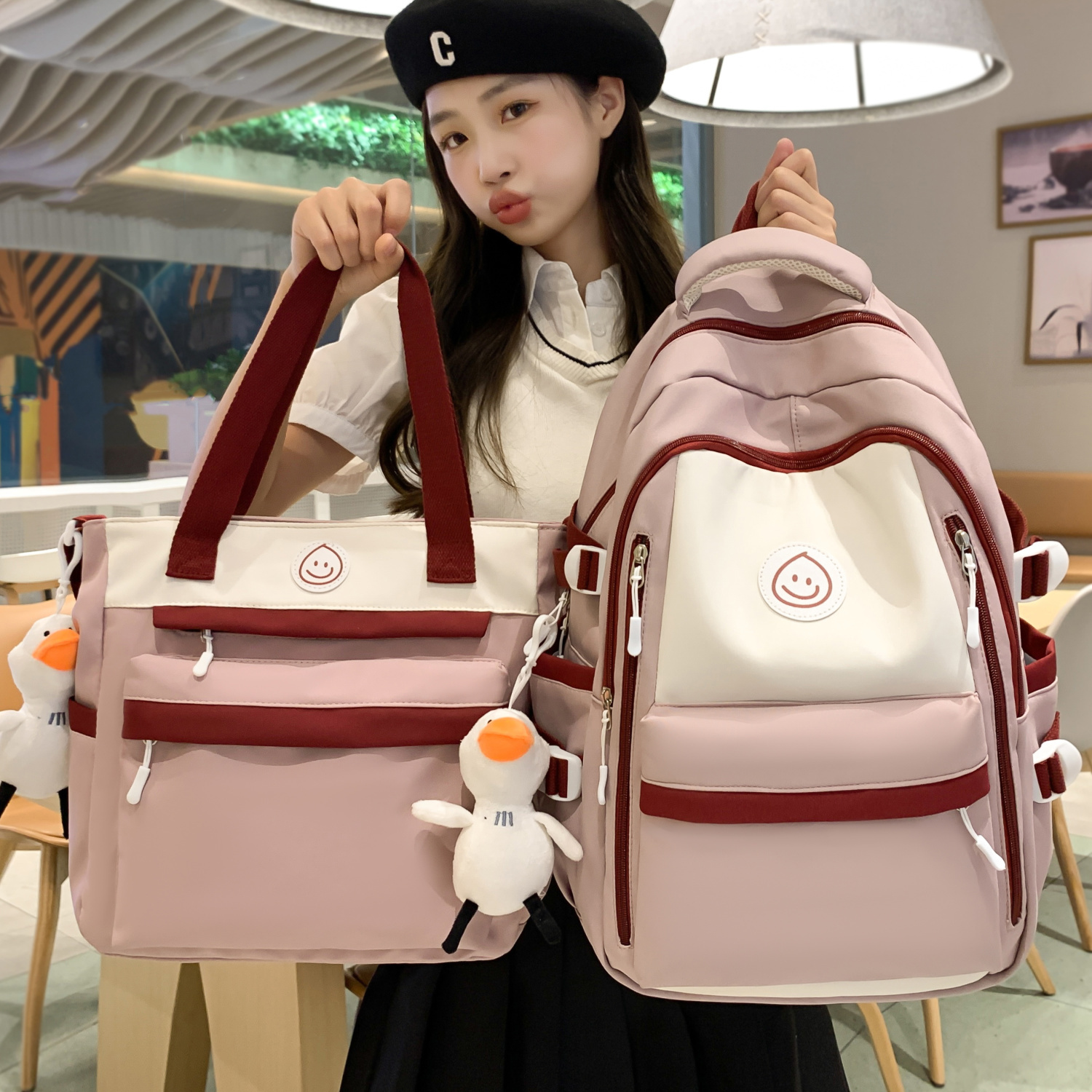 新款初中生书包女高大容
