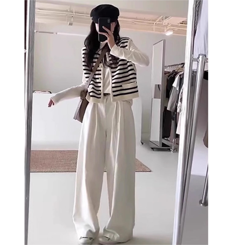 极速小香学院风针织毛衣p条纹马甲背心女春秋外搭2023新款无袖坎