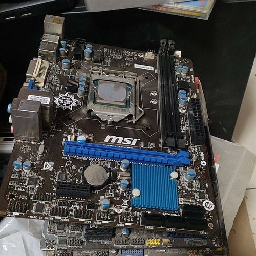 成色不错msi微星 B85M-ICAFE 主板