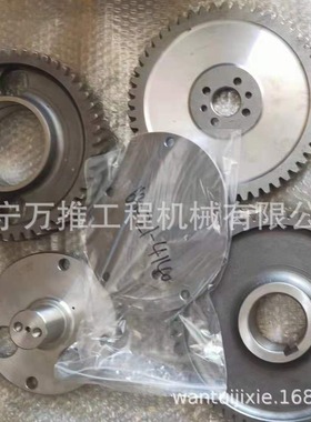 推土机 D65  盖  14X-49-12340  接头 14X-49-12330