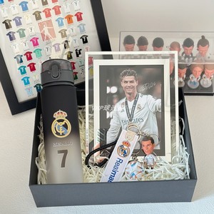 C罗皇马纪念品水杯太空杯玩偶钥匙扣足球周边生日礼物送男生朋友