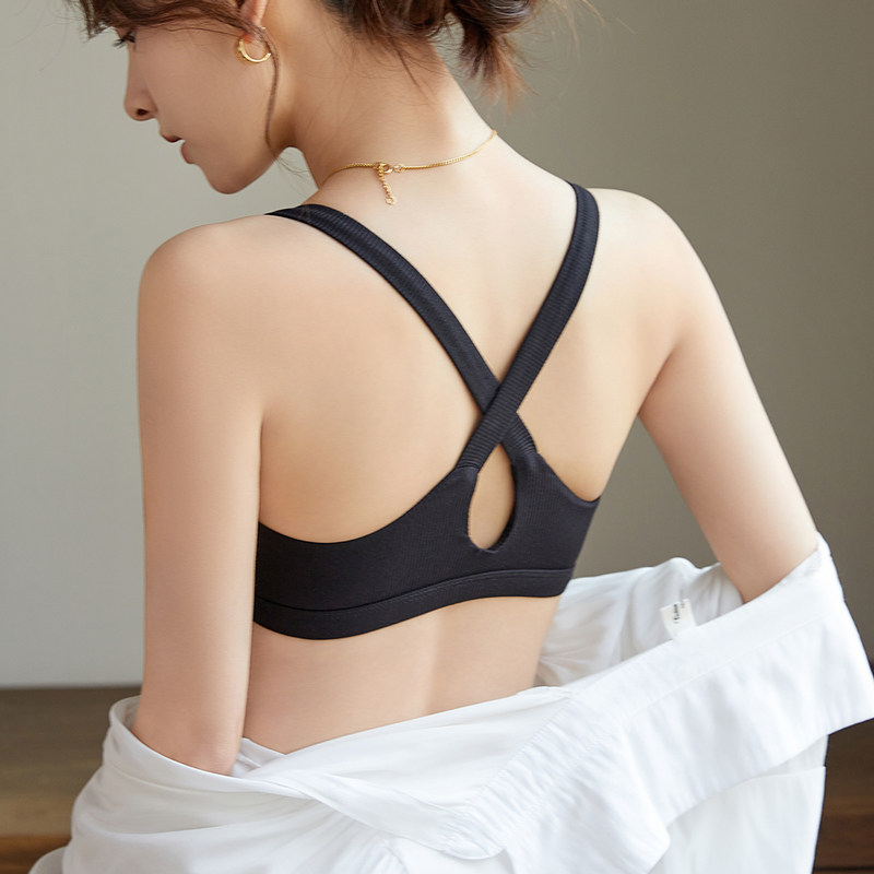 美背内衣女交叉免穿文胸一体背心式运动瑜伽可外穿防走光抹胸上衣