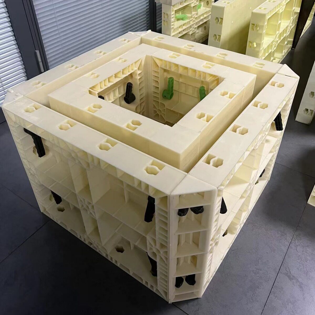 混凝土挡墙塑料模具排水沟现浇ABS塑钢板隧道板方形沉井模板施工