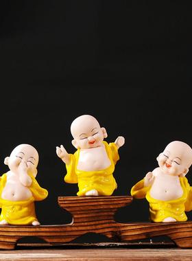 创意陶瓷弥勒佛笑佛车载摆件新中式禅意小和尚玄关客厅家居软装饰