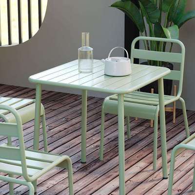 北欧设计师户外庭院桌别墅铁艺露天餐桌防水桌子现代简约阳台方桌