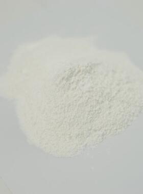 白色绒毛粉，耐高温，耐黄变。绒毛粉粒径15UM30UM50UM