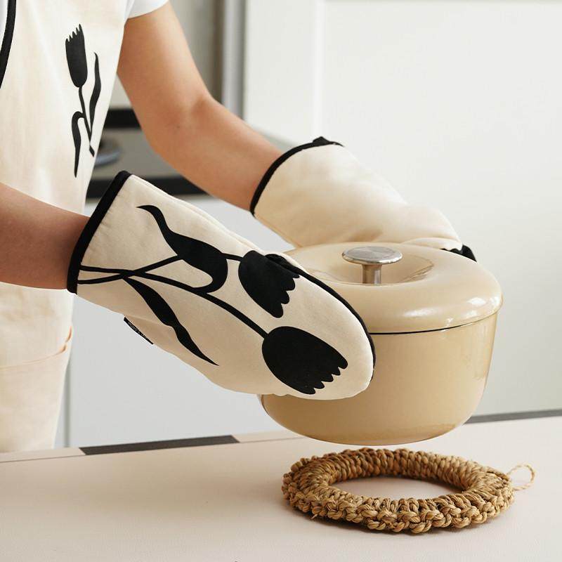 莫语 加厚防烫隔热手套 烤箱专用烤炉微波炉烘焙防热厨房 阿莫玲,厨房/烹饪用具,微波炉手套,淘宝优惠券,粉丝福利购,淘宝优惠卷