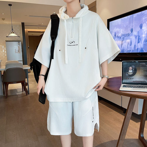 透气宽松有型男生连帽套装