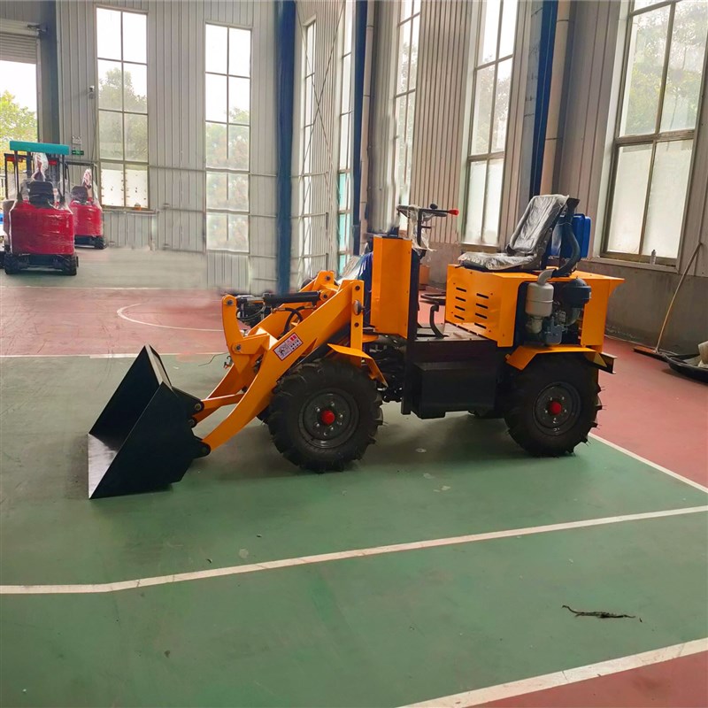 极速电动小e铲车家用四驱液压堆高机养殖场清粪小型电动装载机抓