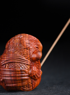 极速红木非洲紫檀木雕猕猴便携式线香盒沉香道卧香插创.意生肖猴