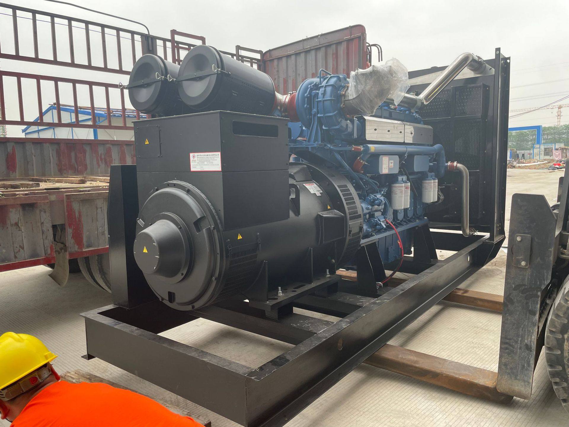 1000kw玉柴柴油发电机组全新三阶段发电机组玉柴发动机
