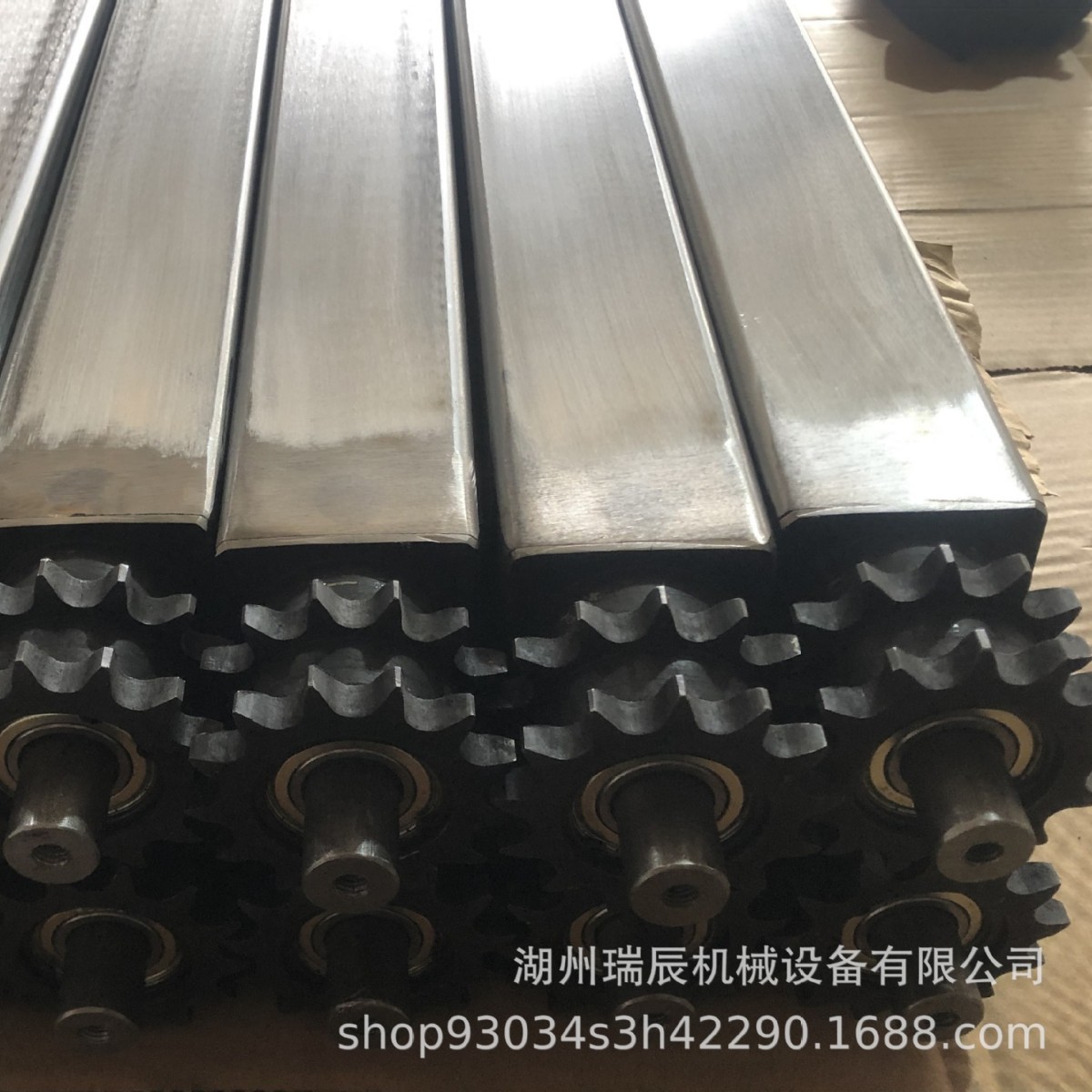 方管动力滚筒流水线托辊链轮辊筒厂家直销货期保证价格优惠