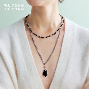 无用之用「温和对峙」925银天然玛瑙灰月光黑曜石老山檀盾牌项链