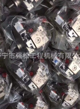 PC200-6发动机S6D102E柴油泵燃油泵6735-71-1150