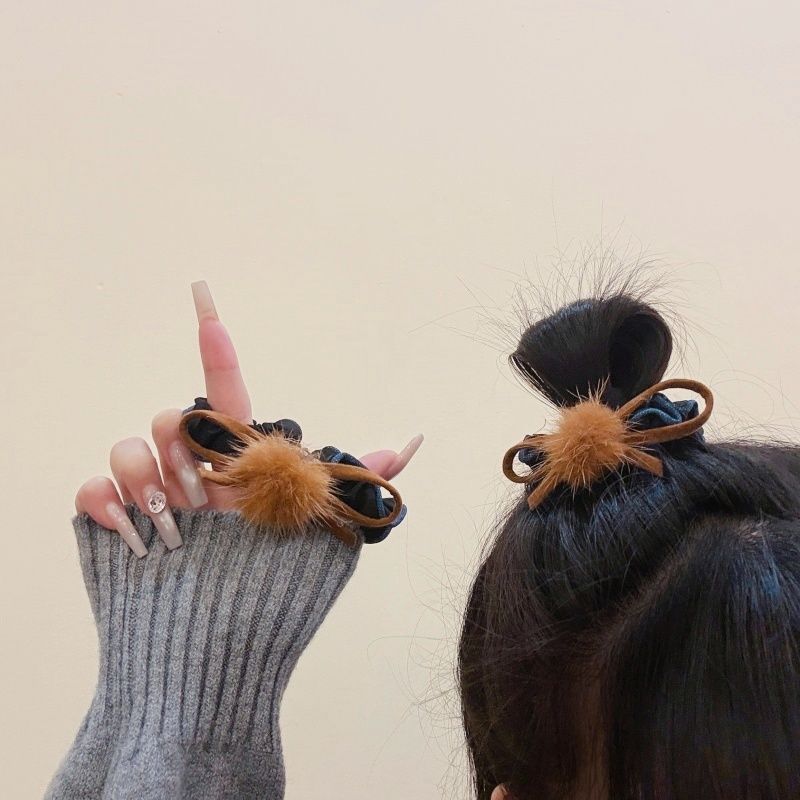 可爱毛球扎丸子头发绳秋冬新款少女扎马尾小肠圈时尚木耳花边头绳