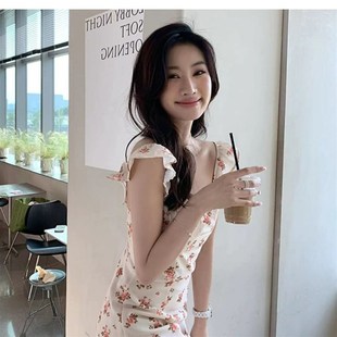 速发新款夏季甜辣纯欲风碎花吊带长裙连式气度海边质假开叉法衣裙