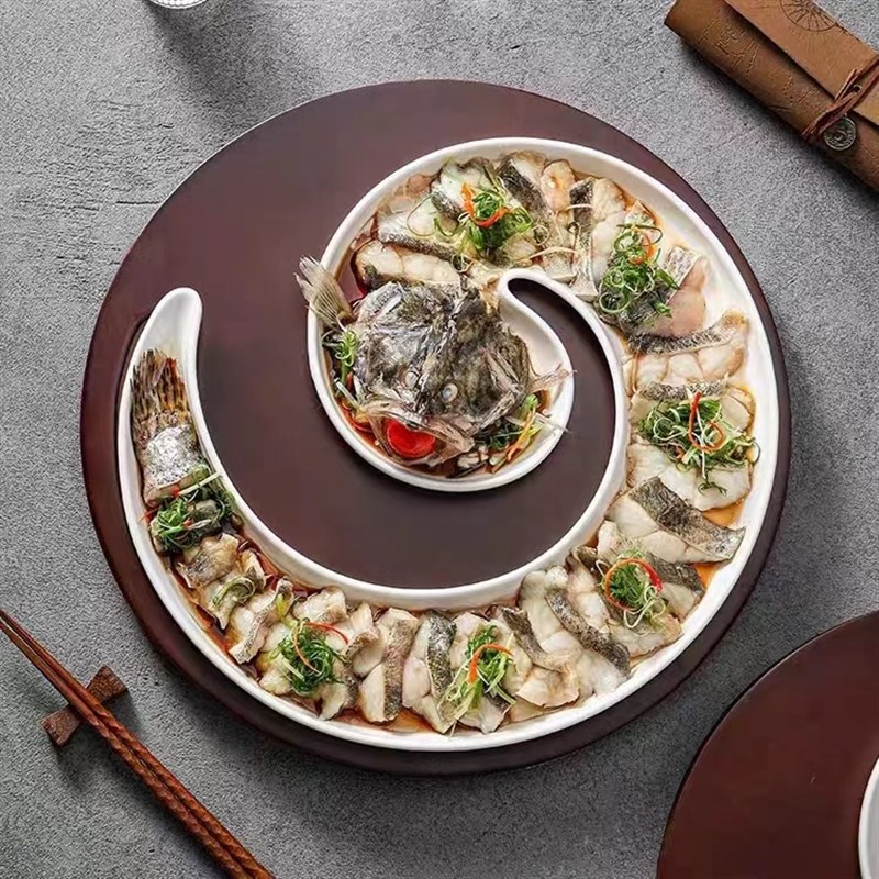 速发酒店创意纯白具餐1米超大号刀鱼带鱼鳗鱼火锅肉盘餐厅私所会