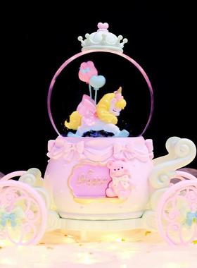 新款摇摇旋转木马水晶球八音盒创意桌面装饰品发光玻璃水球摆件