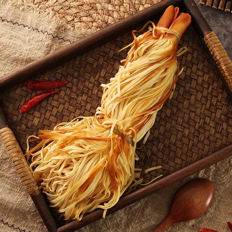 现货东北特产锦州熏制千张丝五香素鸡素肉零食豆腐干500g豆腐丝