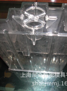提供塑料PC镜面模具加工热流道模具成型加工成品组装试模打样