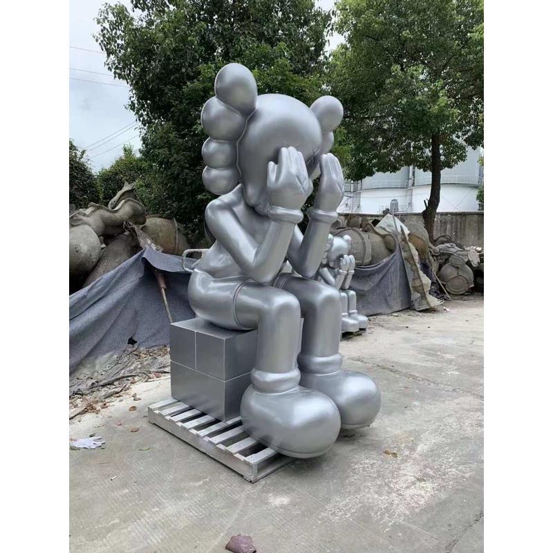 玻璃钢电镀雕塑定制大型IP形象透明树脂定做网红抽象摆件卡通人
