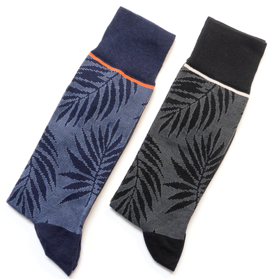 春夏舒适薄棉花草树叶图案无骨对目中筒男袜2色CH062