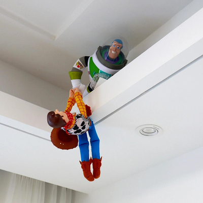 巴斯光年救援胡迪创意卧室客厅装饰搞笑玩偶公仔空调管道吊饰挂件