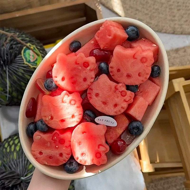 哈喽小猫！西瓜模具立体水果饼干压花果蔬切花器家用按压烘焙工具