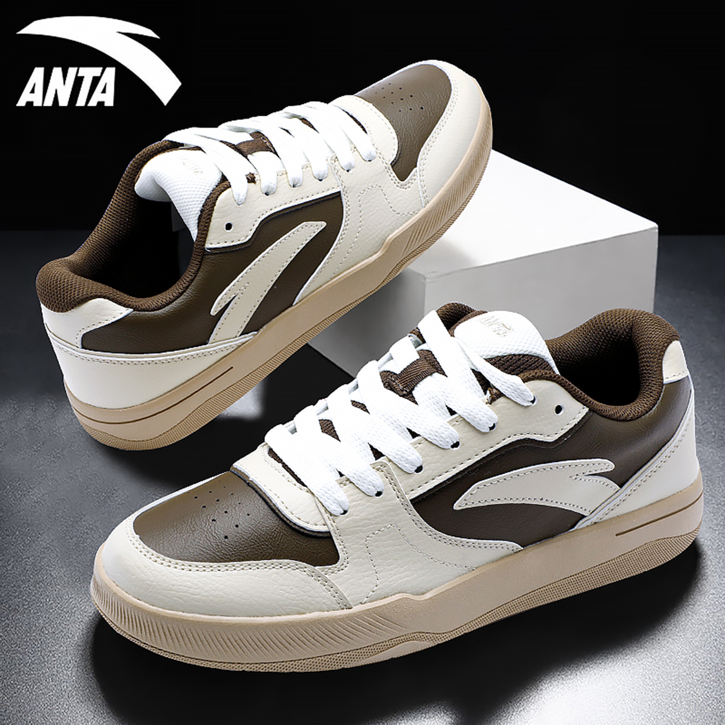 安踏男鞋路冲板鞋2025新款